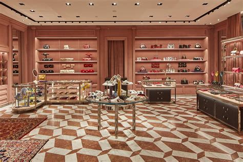 gucci store layout|gucci store interior.